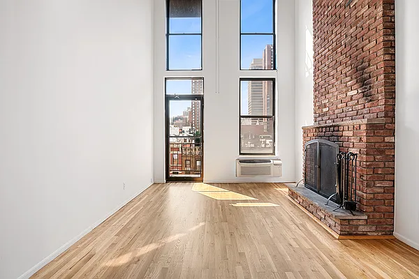 Rented by Compass | media 7