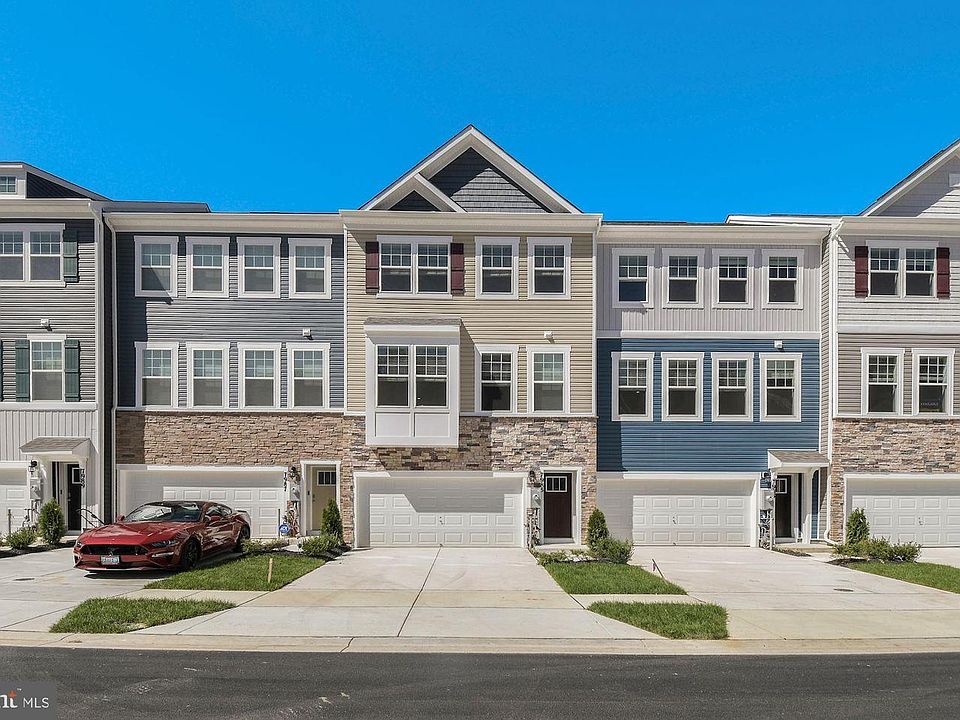 1st image of 7985 Patterson Way