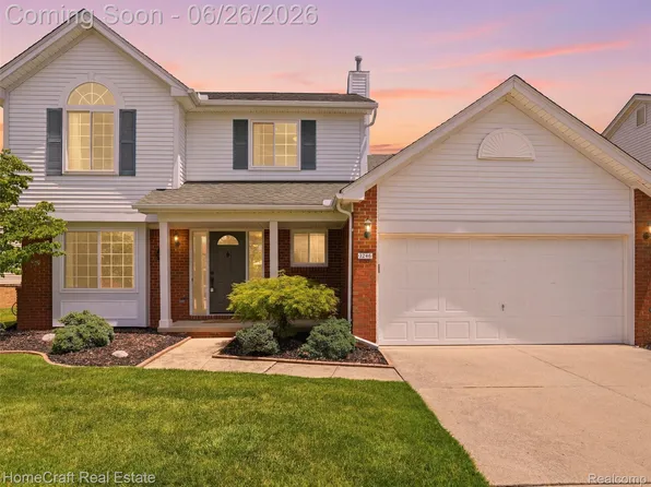3383 Milcroft Ct, Canton, MI 48188