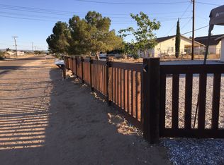 10650 4th Ave, Hesperia, CA 92345