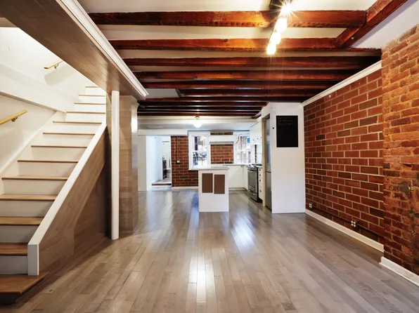 160 Guernsey Street image 1 of 11