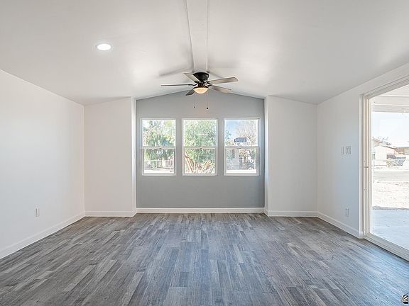 5th image of 10575 S Pearl Ave