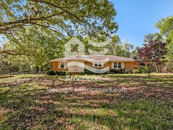 210 Voyles Rd, Anderson, SC 29625