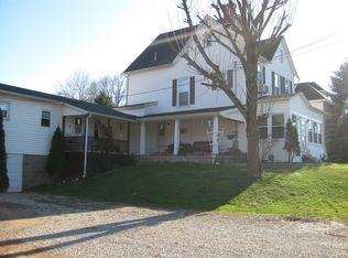 403 Main St, Middlebourne, WV 26149