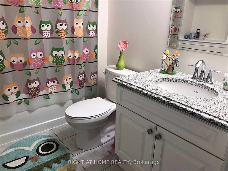 282 Jemima Dr E — Photo 12