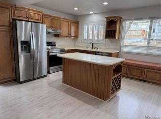 41 Canongate Ln, Highlands Ranch, CO 80130