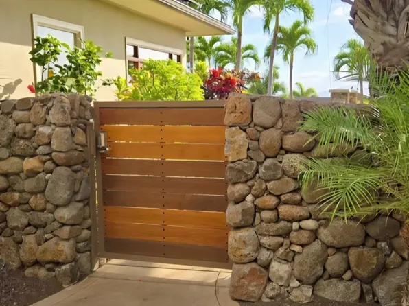 202 Paia Pohaku Pl, Lahaina, HI 96761