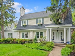 334 Sheridan Rd, Winnetka, IL 60093