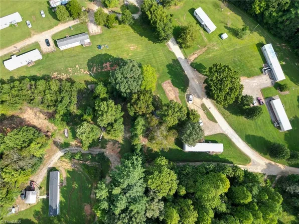148 Church Park Rd, North Wilkesboro, NC 28659