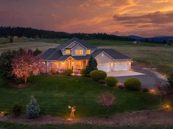 9903 E Peone Landing Ln, Mead, WA 99021