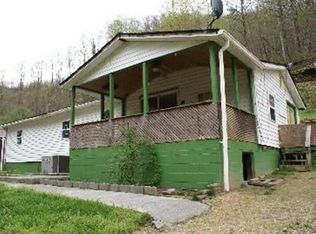 11 Mary Br, Kimper, KY 41539