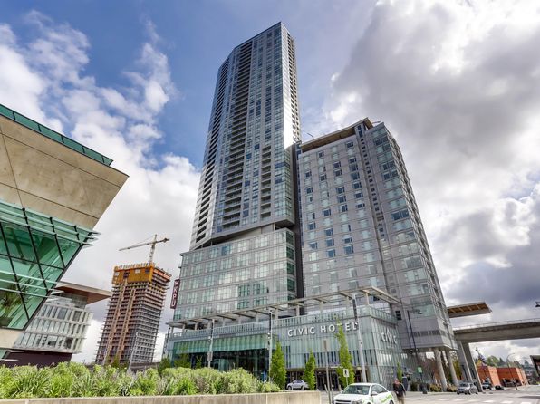 13495 Central Ave #3106, Surrey, BC V3T 0K2