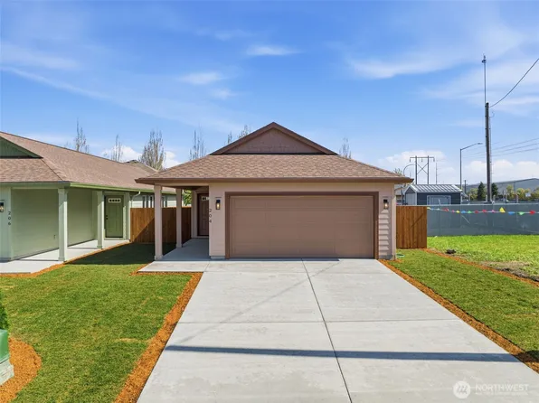 204 Douglas Street, Longview, WA 98632