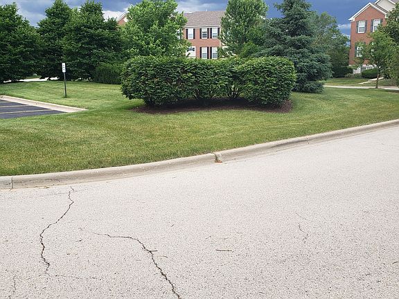 3rd image of 775 Thornbury Ct #103-2