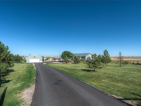 4th image of 8380 Shiloh Ct