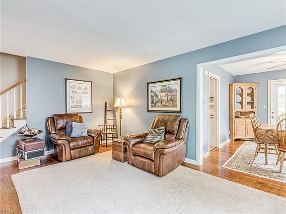 4th image of 2831 Cedar Hill Rd