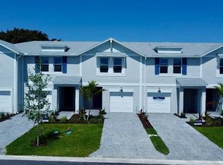 500 Salisbury Cir, Fort Pierce, FL 34982