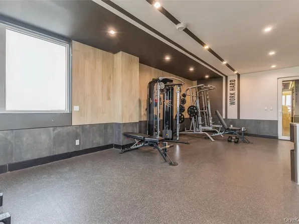 263 Hull Street image 15 of 26