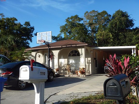 4th image of 7212 N Donald Ave