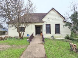 322 Capps St, Marlin, TX 76661