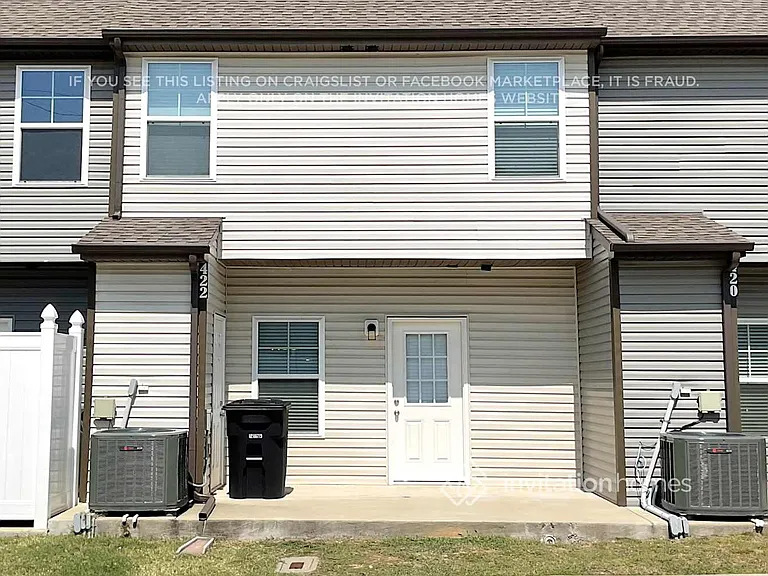 422 Rick McCormick Dr — Photo 17