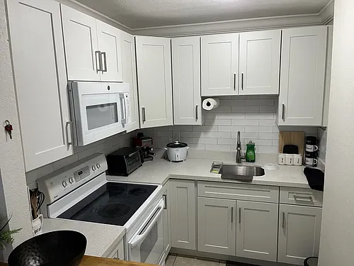 3901 SW 109th Ave Photo 1