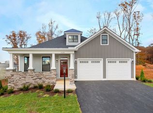 40 Whisperwood Ct, Troy, VA