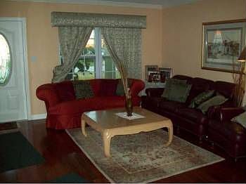 2nd image of 3641 NE 17th Ave