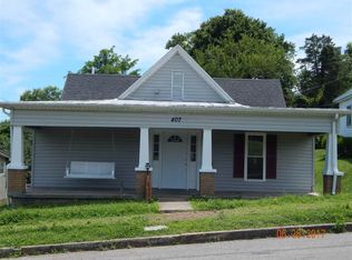 407 E Walnut St, Salem, IN 47167