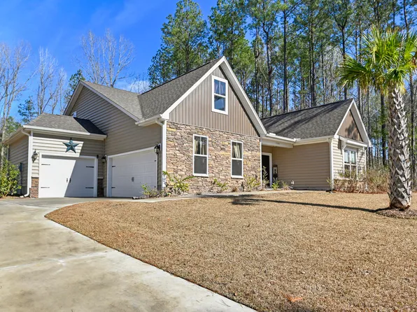 1206 Huron Ct, Ridgeville, SC 29472