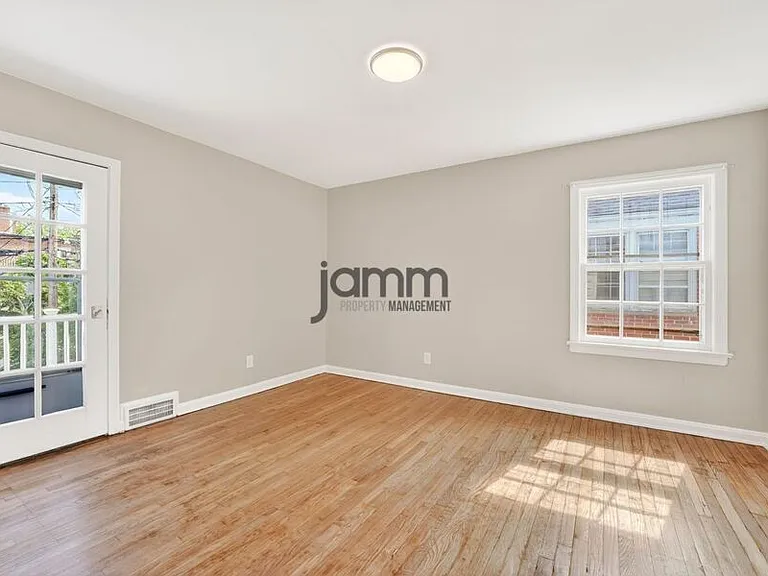 19239 Winslow Rd — Photo 17