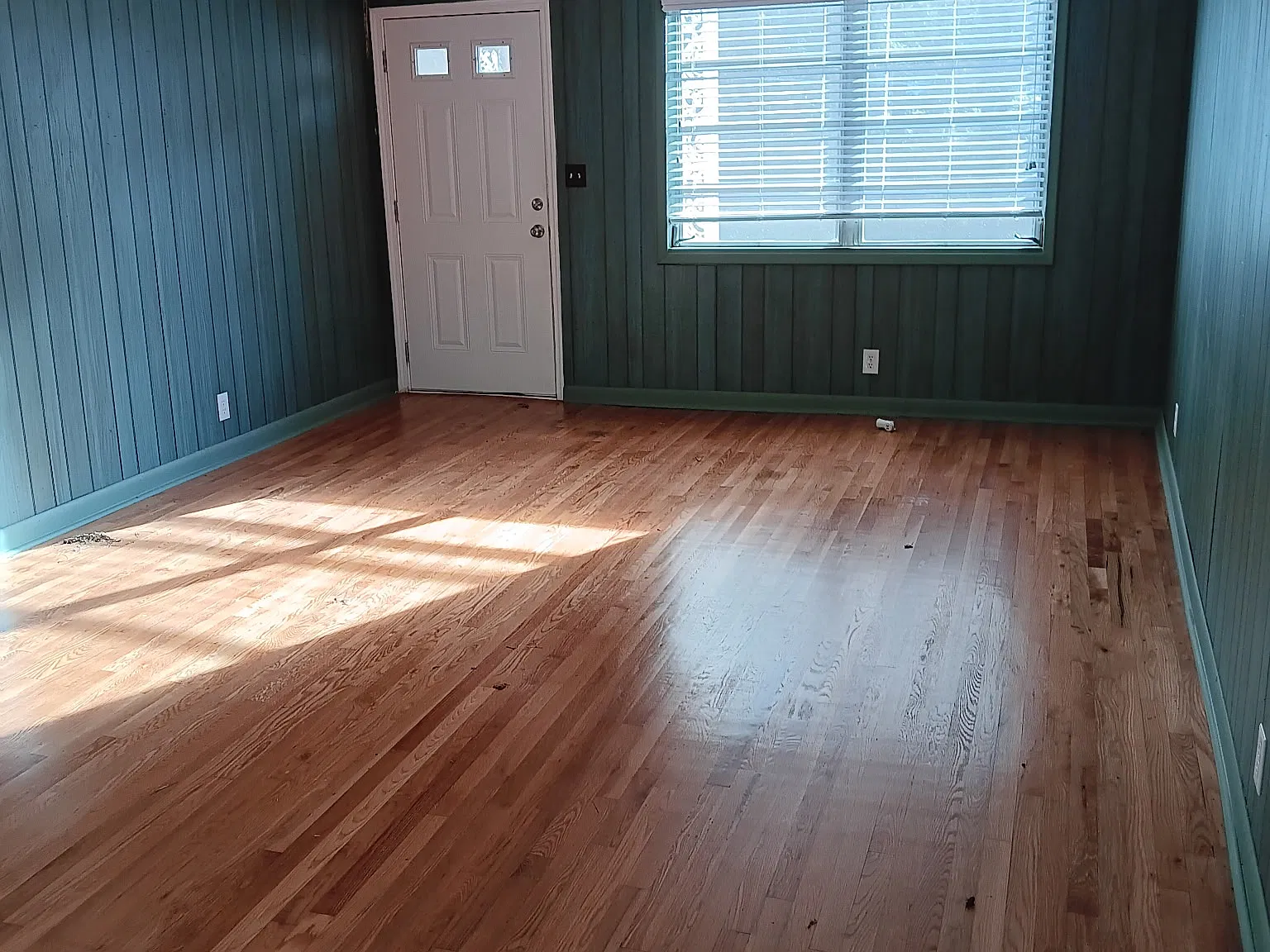 3 bed, $1,800 — Photo 4