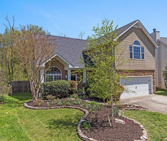 1st image of 8121 Spring Haven Ln