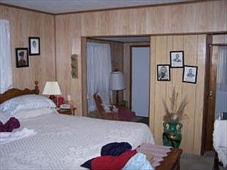 3rd image of 2834 Miltonia Ave