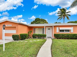 3970 NW 51st Ave, Lauderdale Lakes, FL 33319