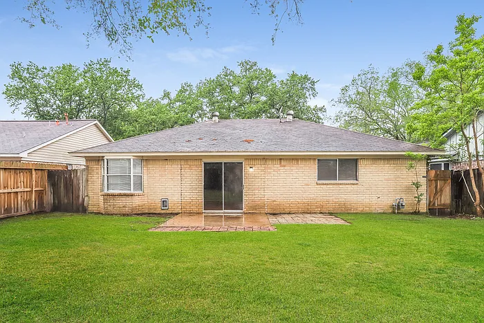 4313 Lariat Dr — Photo 15