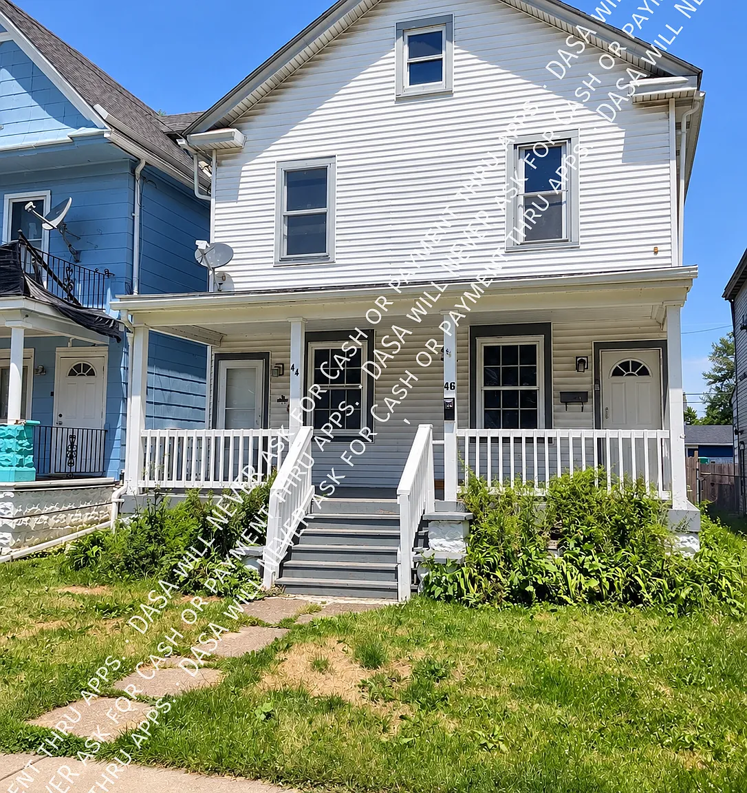 44 Aldrich Upper - 3 Bed / 1 Bath — Photo 1