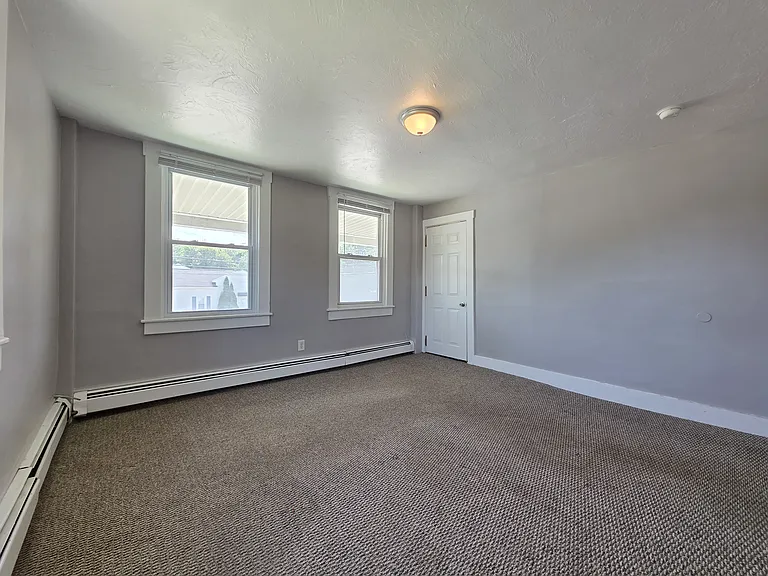  1573 Centerville Rd 2ndflr 3b/1b Heatincluded Balcony! Freshpaint — Photo 5