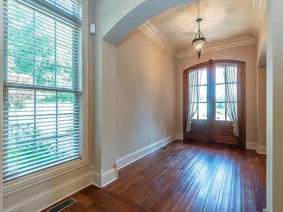 5th image of 4941 N Saint Patricks Ct