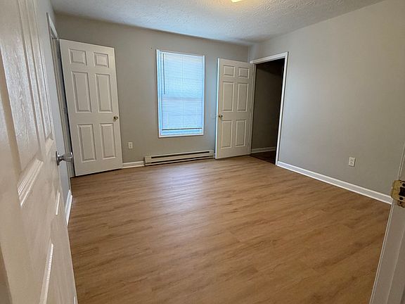 5th image of 1634 Foxhaven Dr #6