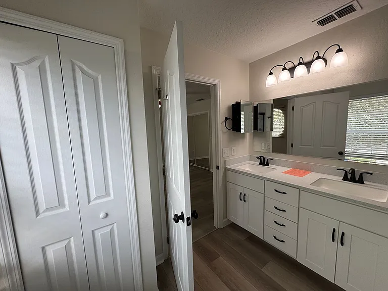 3548 Peppervine Dr — Photo 33