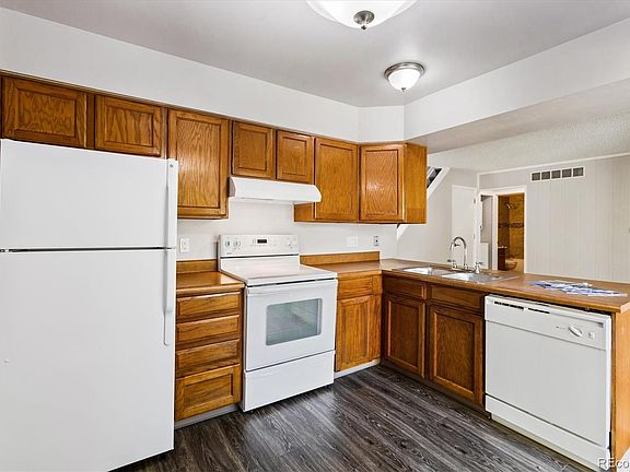 4th image of 2461 S Xanadu Way Unit B