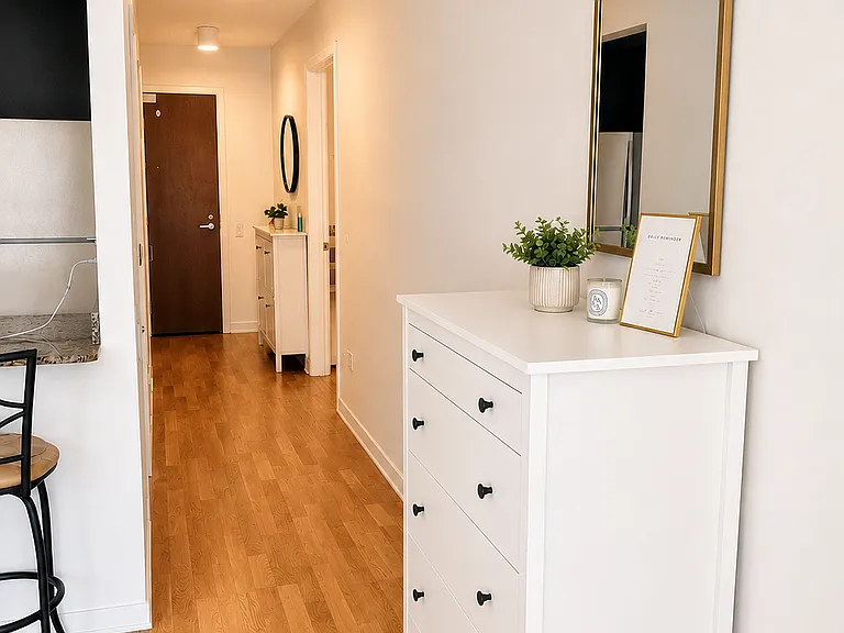 400 N La Salle Dr #1303 — Photo 5