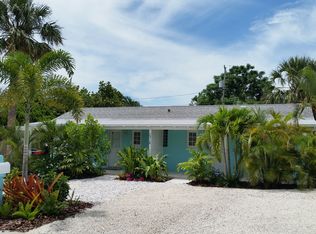 2318 NE Sunny Acres Way, Jensen Beach, FL 34957
