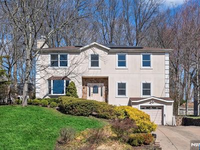 33 Country Club Rd, Tenafly, NJ, 07670