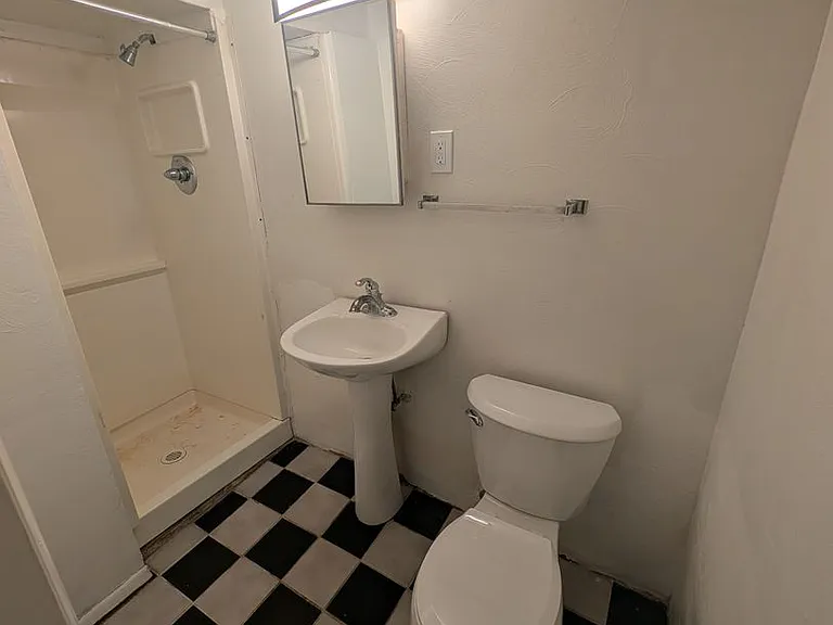 8074 Lincoln Rd — Photo 14