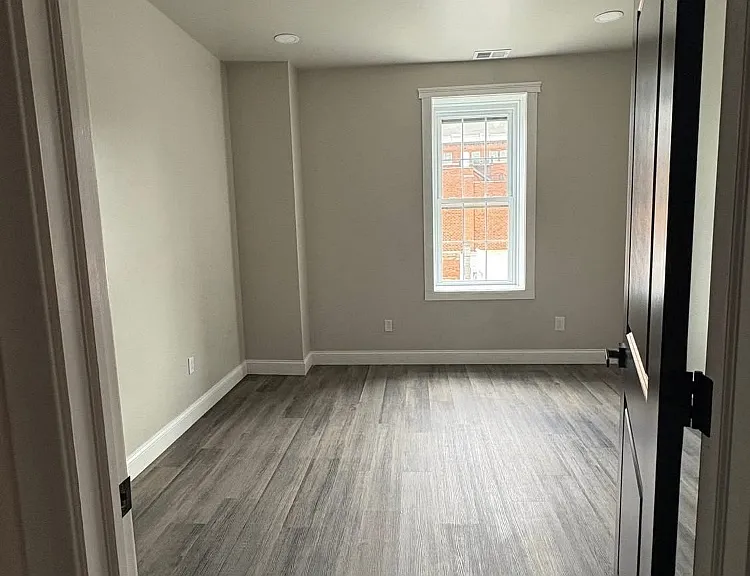 188 Main St #1-10 — Photo 36