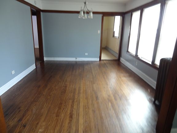 4th image of 1307 S Lombard Ave