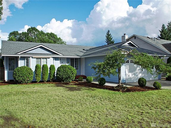 2nd image of 2317 20th St SE