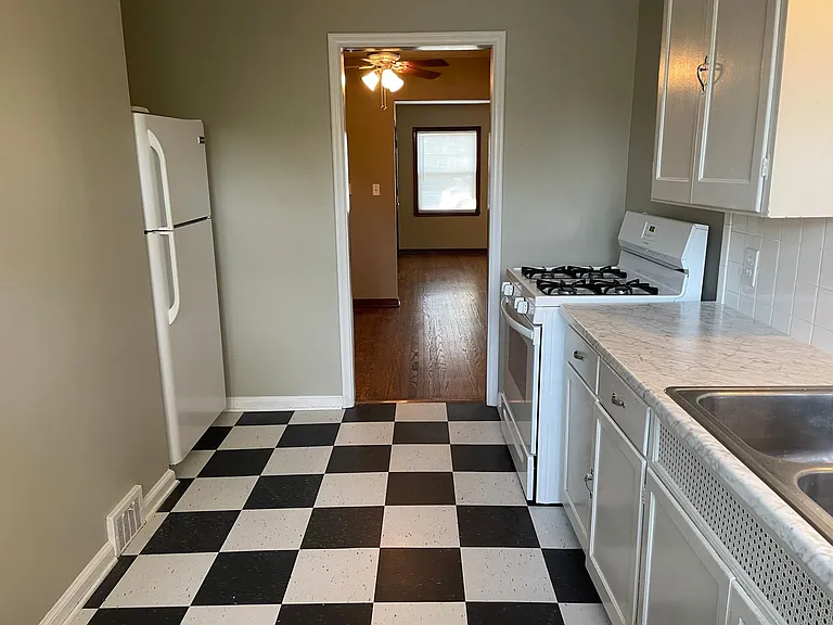 2655 Taylorsville Rd #1 — Photo 7